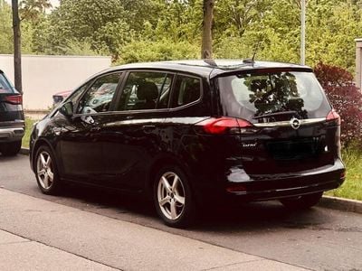 Opel Zafira Tourer