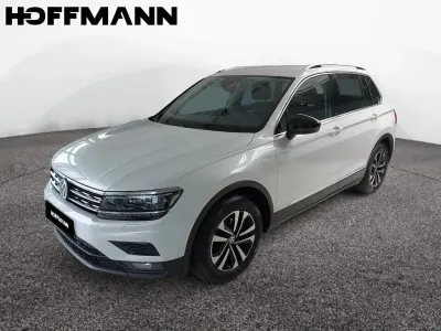 Gebraucht VW Tiguan IQ Drive 150 PS (110 kW) 2019 Oryx white motherofpearl effec SUV