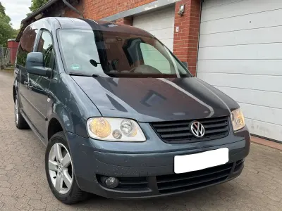 Gebraucht VW Caddy Team 105 PS (77 kW) 2010 Grau Van / Kleinbus