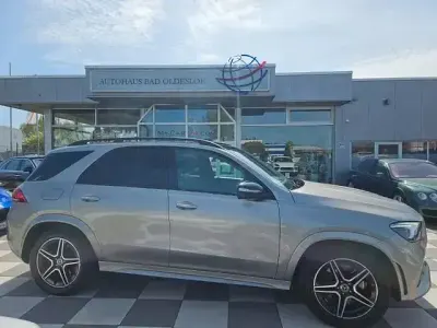 Second-hand Mercedes GLE300 AMG line 245 CP (180 kW) 2020 Argintiu SUV