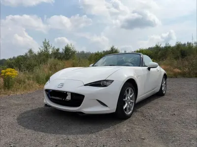 Gebraucht Mazda MX5 Center-Line 131 PS (96 kW) 2018 Weiß Cabrio