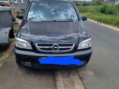 gebraucht Opel Zafira 