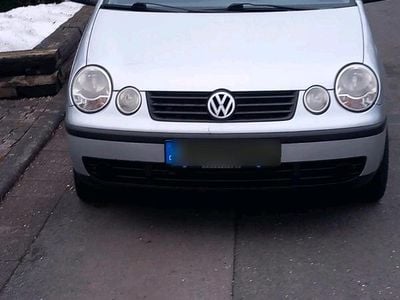 Używany VW Polo 50 KM (36 kW) 2004 Szary Hatchback