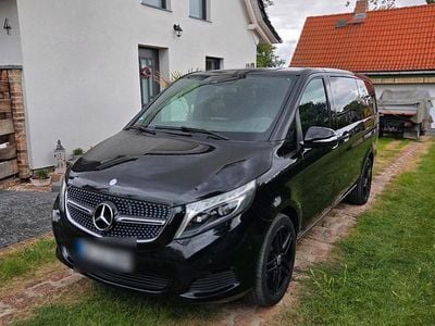 Mercedes V250