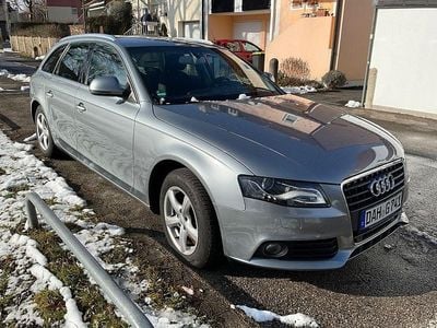 Grau Gebraucht 2012 Audi A4 Ambiente Kombi | 6.490 € (Guter Preis)