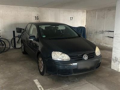 VW Golf V
