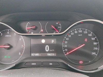 Gebraucht Opel Crossland 131 PS (96 kW) 2023 Blau SUV