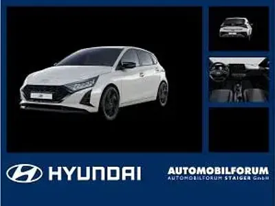 Neu Hyundai i20 90 PS (66 kW) 2026 Grau (lumen grey / mic) Kleinwagen