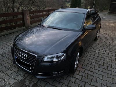 Grau Gebraucht 2011 Audi A3 Attraction Kleinwagen | 7.000 € (Fairer Preis)