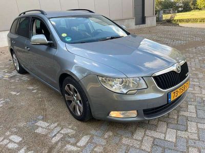 gebraucht Skoda Superb 1.6 TDI GreenLine NAVI/KLIMAAUT./PDC