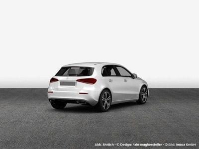 Gebraucht Mercedes A200 Progressive 163 PS (119 kW) 2022 Polar white Limousine