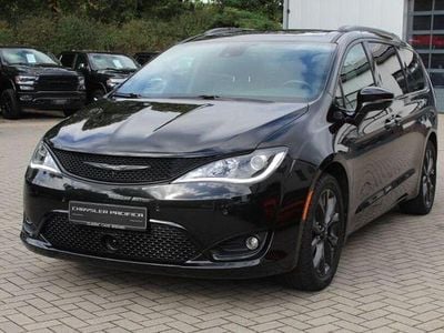 Andere Gebraucht 2019 Chrysler Pacifica Limited Limousine | 39.900 €