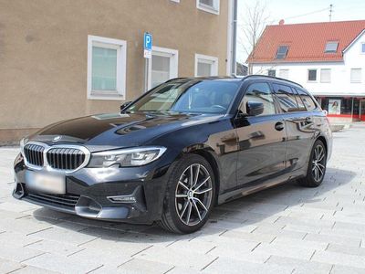 Second-hand BMW 320e Shadowline 190 CP (139 kW) 2020 Negru Break