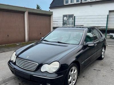 Mercedes C270