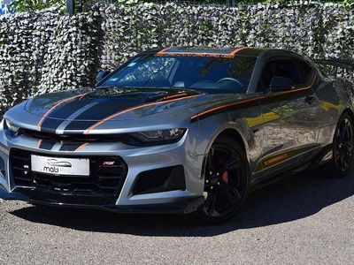 Grau Gebraucht 2024 Chevrolet Camaro Coupé | 39.990 € (Etwas zu teuer)