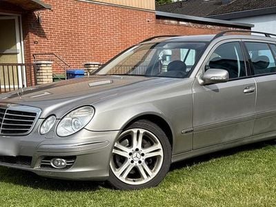 Mercedes E320