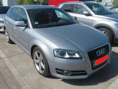 Grau Gebraucht 2010 Audi A3 S-Line Kombi | 8.500 € (Teuer)