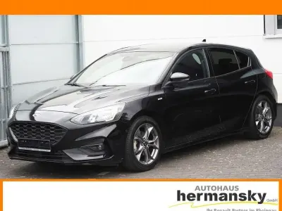 Gebraucht Ford Focus ST-Line 150 PS (110 kW) 2019 Schwarz Limousine
