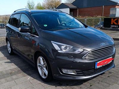 Usata Ford C-MAX Titanium 150 CV (110 kW) 2018 Grigio Monovolume