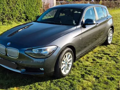 Gebraucht BMW 116 Urban Line 116 PS (85 kW) 2015 Grau Kleinwagen