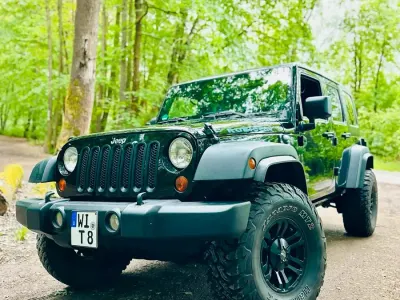 Gebraucht Jeep Wrangler Rubicon 200 PS (147 kW) 2011 Schwarz SUV
