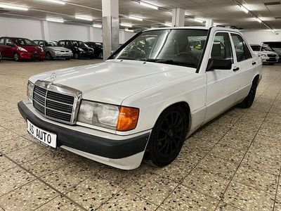 Weiß Gebraucht 1991 Mercedes 190 Limousine | 2.998 €