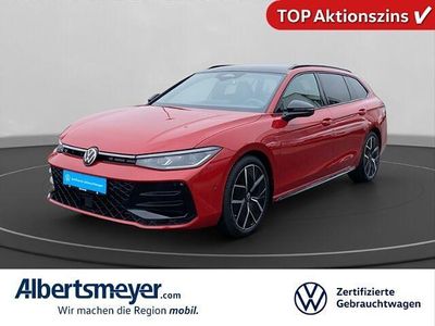 Gebraucht VW Passat R-line 150 PS (110 kW) 2024 Rot Kombi