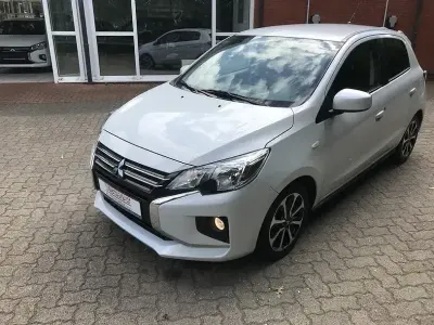 Gebraucht Mitsubishi Space Star Select+ 71 PS (52 kW) 2022 Titanweiß Kleinwagen