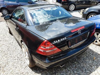 Mercedes SLK320