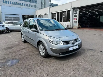 Gebraucht Renault Mégane II 134 PS (98 kW) 2005 Silber Limousine