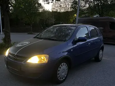 Używany Opel Corsa Sport 80 KM (58 kW) 2005 Hatchback