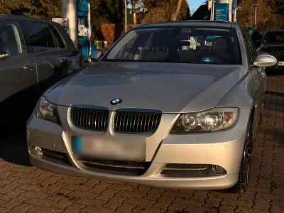 Gebraucht BMW 330 272 PS (200 kW) 2007 Silber Kombi