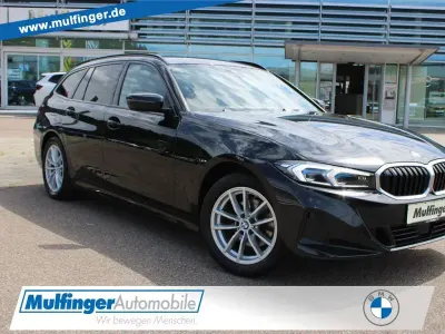Gebraucht BMW 320 Sport Line 190 PS (139 kW) 2023 Schwarz Limousine