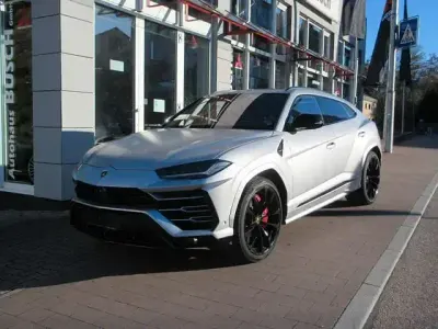 Second-hand Lamborghini Urus 650 CP (478 kW) 2022 Argintiu SUV