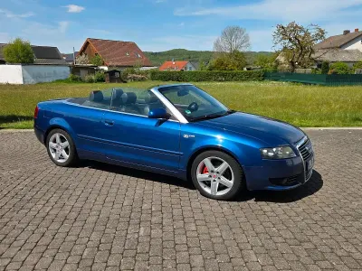 Gebraucht Audi A4 Cabriolet 220 PS (161 kW) 2002 Blau Cabrio