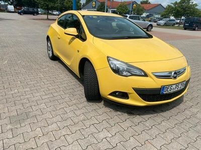 Opel Astra GTC