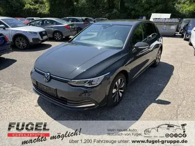 Gebraucht VW Golf VIII Move 150 PS (110 kW) 2024 Uranograu Limousine