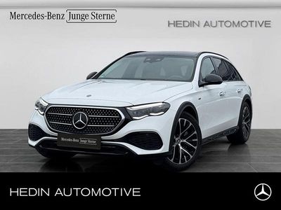 Weiß Gebraucht 2025 Mercedes E300 Night Limousine | 64.900 € (Fairer Preis)