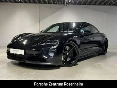 Second-hand Porsche Taycan GTS 439 kW (598 CP) 2023 Negru Berlinǎ