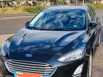 Gebraucht Ford Focus 95 PS (69 kW) 2019 Schwarz Kombi