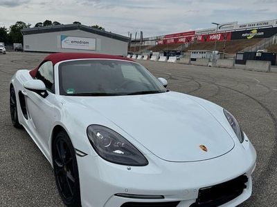 Porsche 718 Boxster