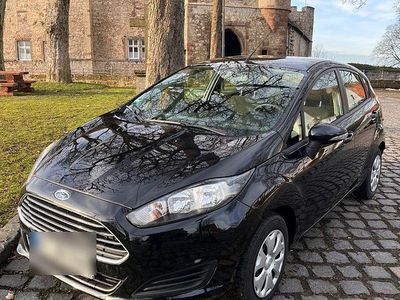 Schwarz Gebraucht 2013 Ford Fiesta Trend Kleinwagen | 5.300 € (Fairer Preis)