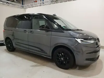 Gebraucht VW Multivan Edition 150 PS (110 kW) 2024 Grau Van / Kleinbus