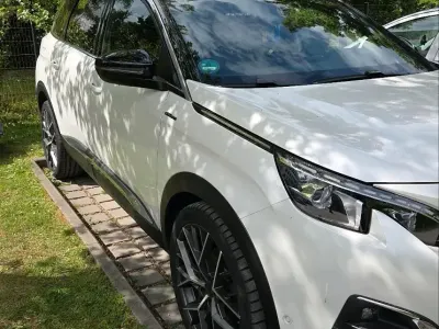 Gebraucht Peugeot 5008 GT-line 165 PS (121 kW) 2018 Weiß SUV