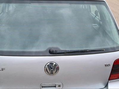 Gebraucht VW Golf IV 102 PS (75 kW) 2003 Silber Kleinwagen