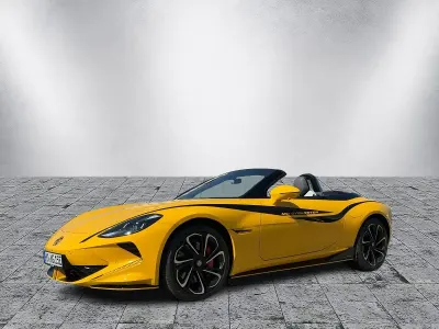 Gebraucht MG Cyberster 375 kW (510 PS) 2026 Inca yellow Cabrio