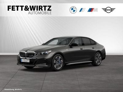 Usata BMW i5 M Sport 442 kW (601 CV) 2024 Grigio Berlina