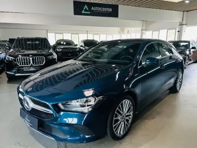 Gebraucht Mercedes CLA180 Shooting Brake 136 PS (100 kW) 2023 Blau Kombi
