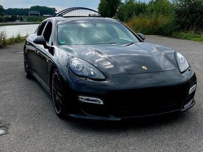 Porsche Panamera GTS