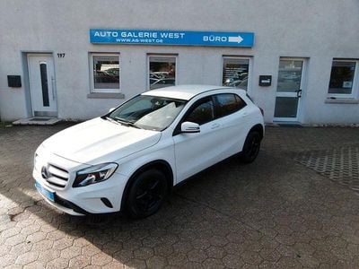 Gebraucht Mercedes GLA200 136 PS (100 kW) 2014 Weiß SUV
